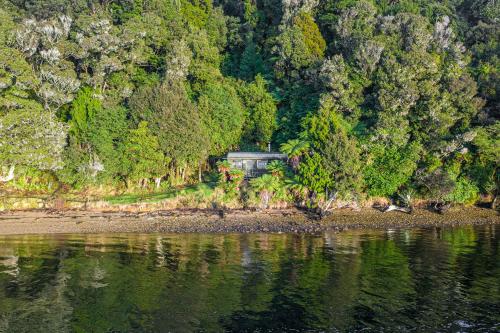 Te Araora The long patheway-025